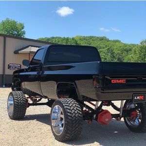 Meet your Posher, Tyler